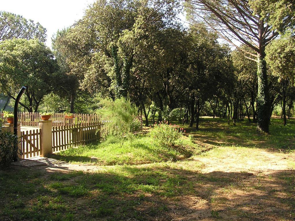 Le Mazet Des Cigales Villa Vers Pont du Gard Exterior photo